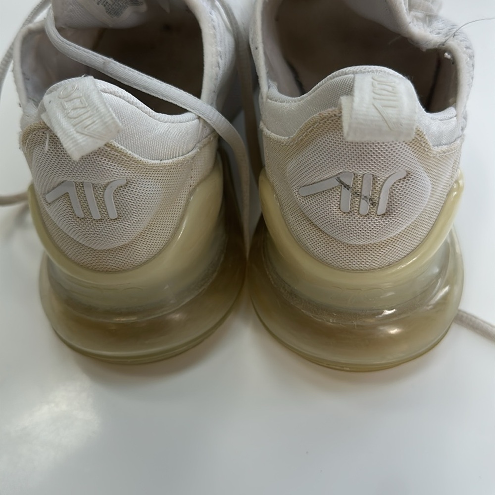 Womens Air Max 270 Sneakers size 7 - Picture 6 of 9